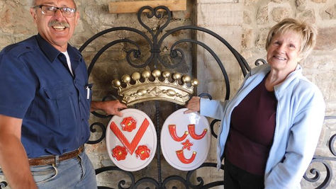 Het wapenschild is gerestaureerd!