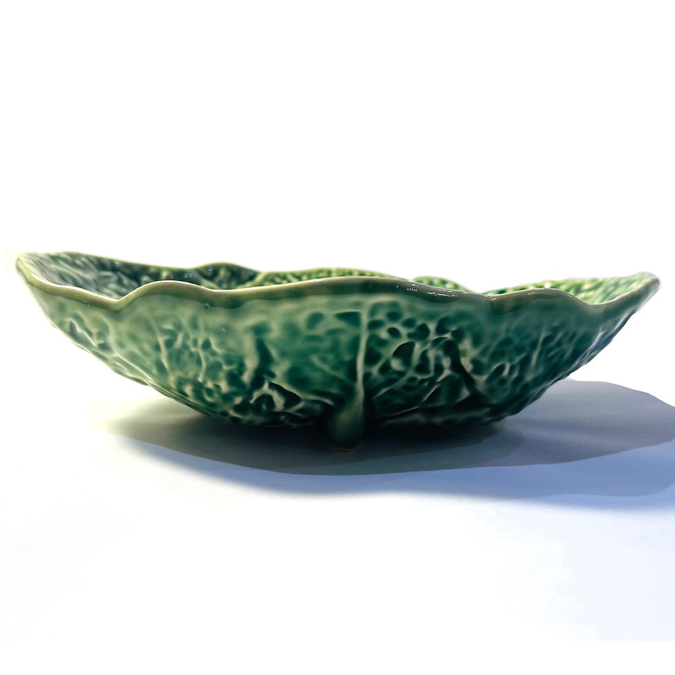 Thumbnail: Bordallo Pinheiro Green Cabbage Ware Oval Bowl - Vintage - Side