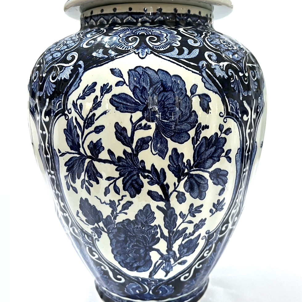 Thumbnail: 1960's Chinoiserie Delft Ginger Jar - Royal Sphinx Holland by Boch