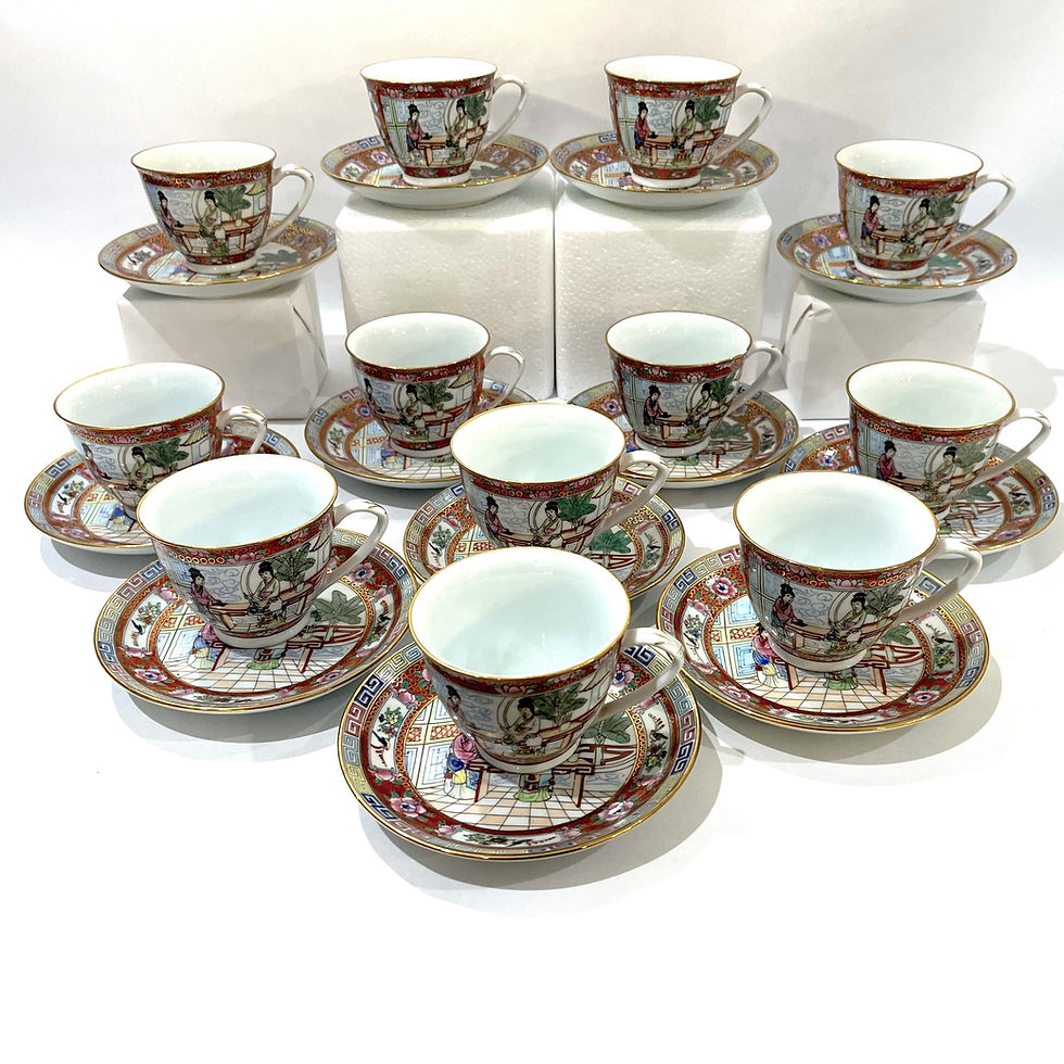 Thumbnail: Famille Rose Mandarin Chinoiserie Porcelain Dinnerware Service for 12 - 82 pcs.