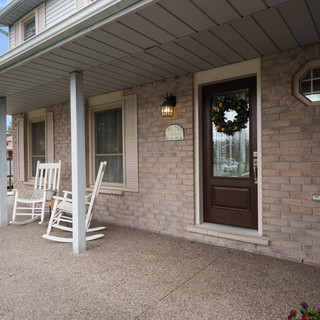 1 Pinto Court, Brantford - 12.jpg