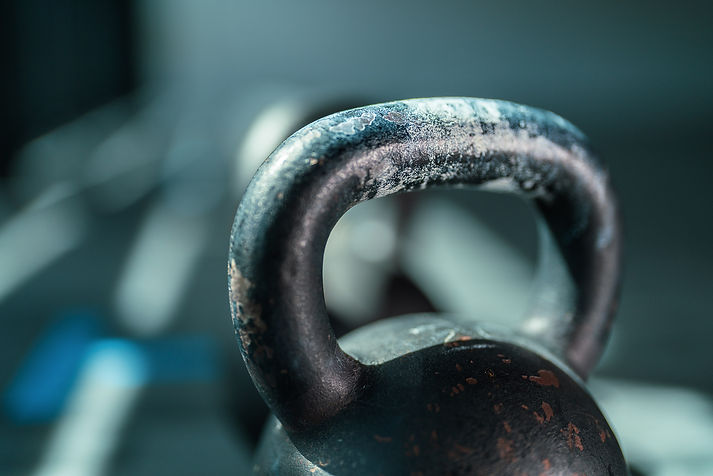 Kettlebell coach coaching strongfirst nantes sport club salle de sport