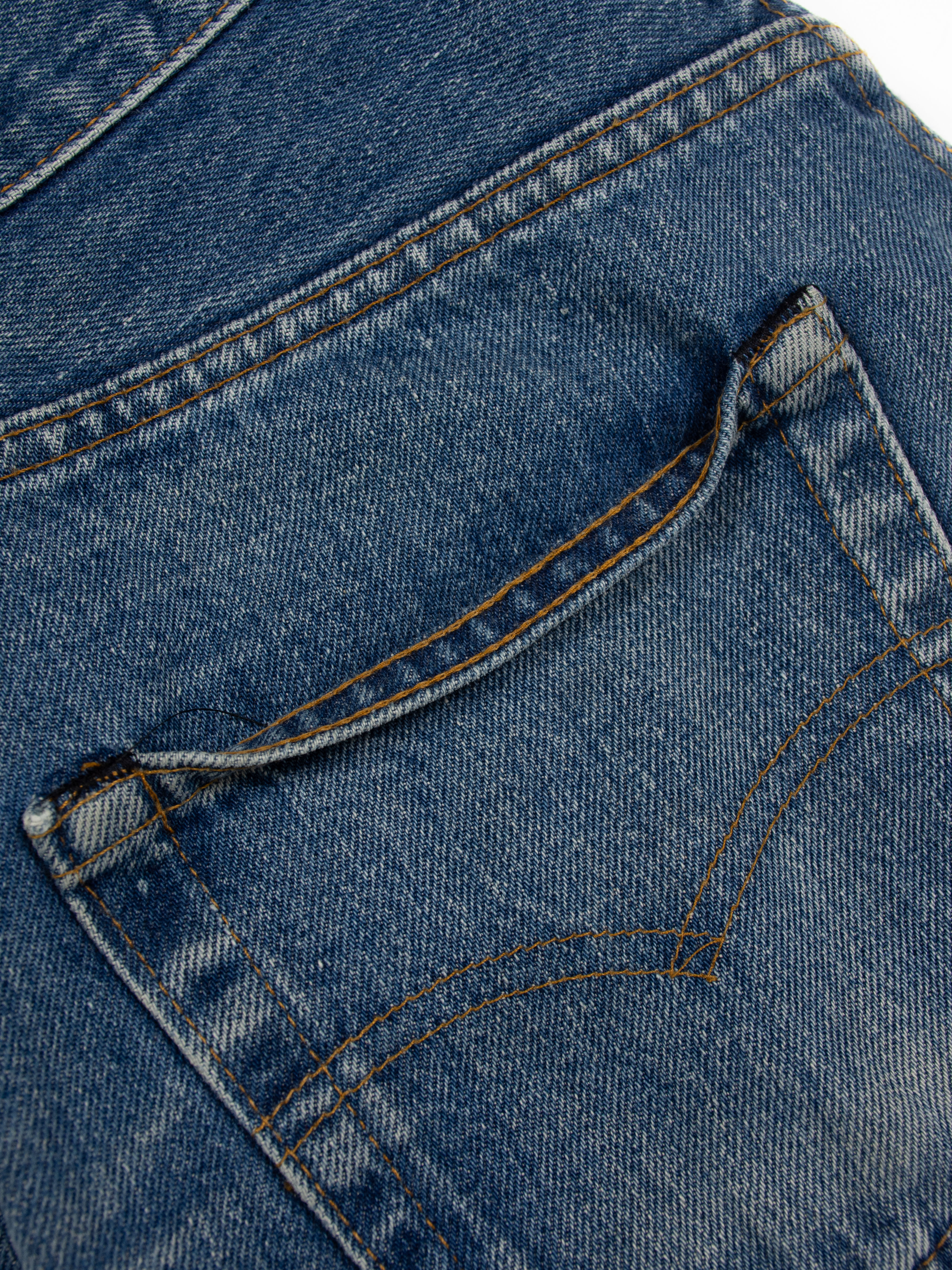 Levi's 501 RED LINE