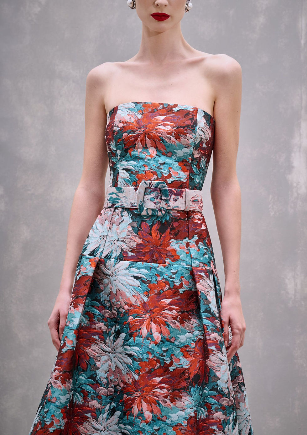 Miniatura: Vestido Marrô Midi Pregas Cintura Baixa em Jacquard