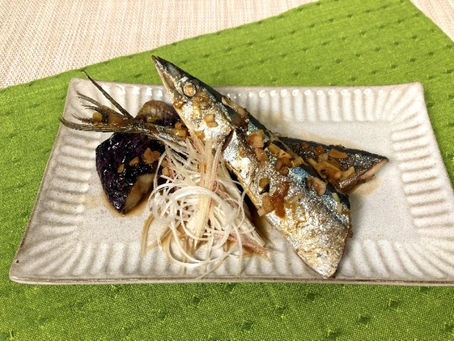 秋刀魚と秋ナスの中華風香り煮【動画】