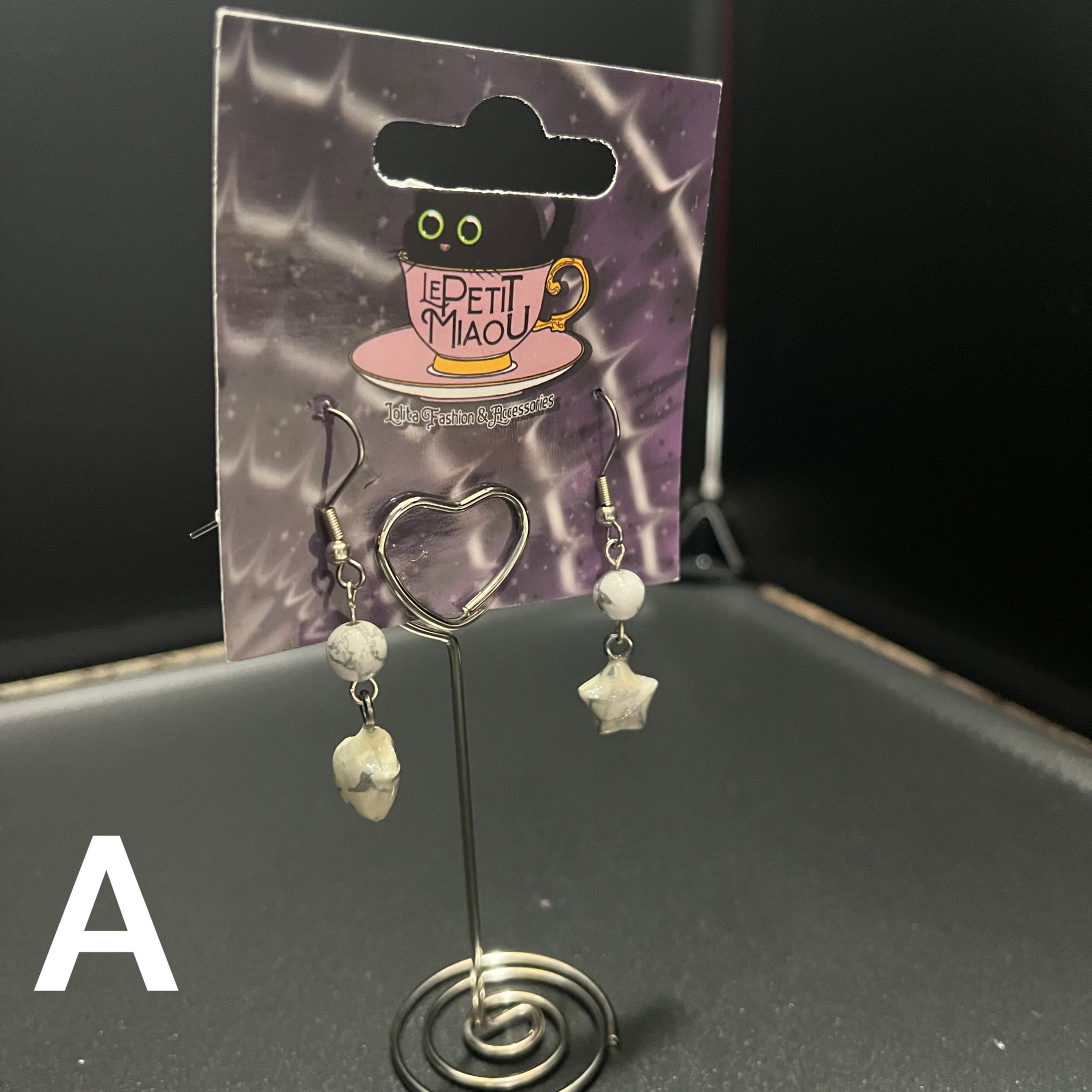 Resin Sealed Origami Earring Lucky Star