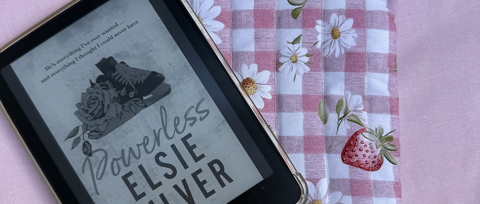 Strawberry Patch Kindle Sleeve