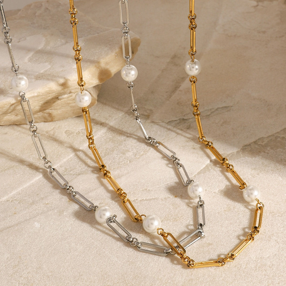 18K gold chain with pearl design high-end necklace