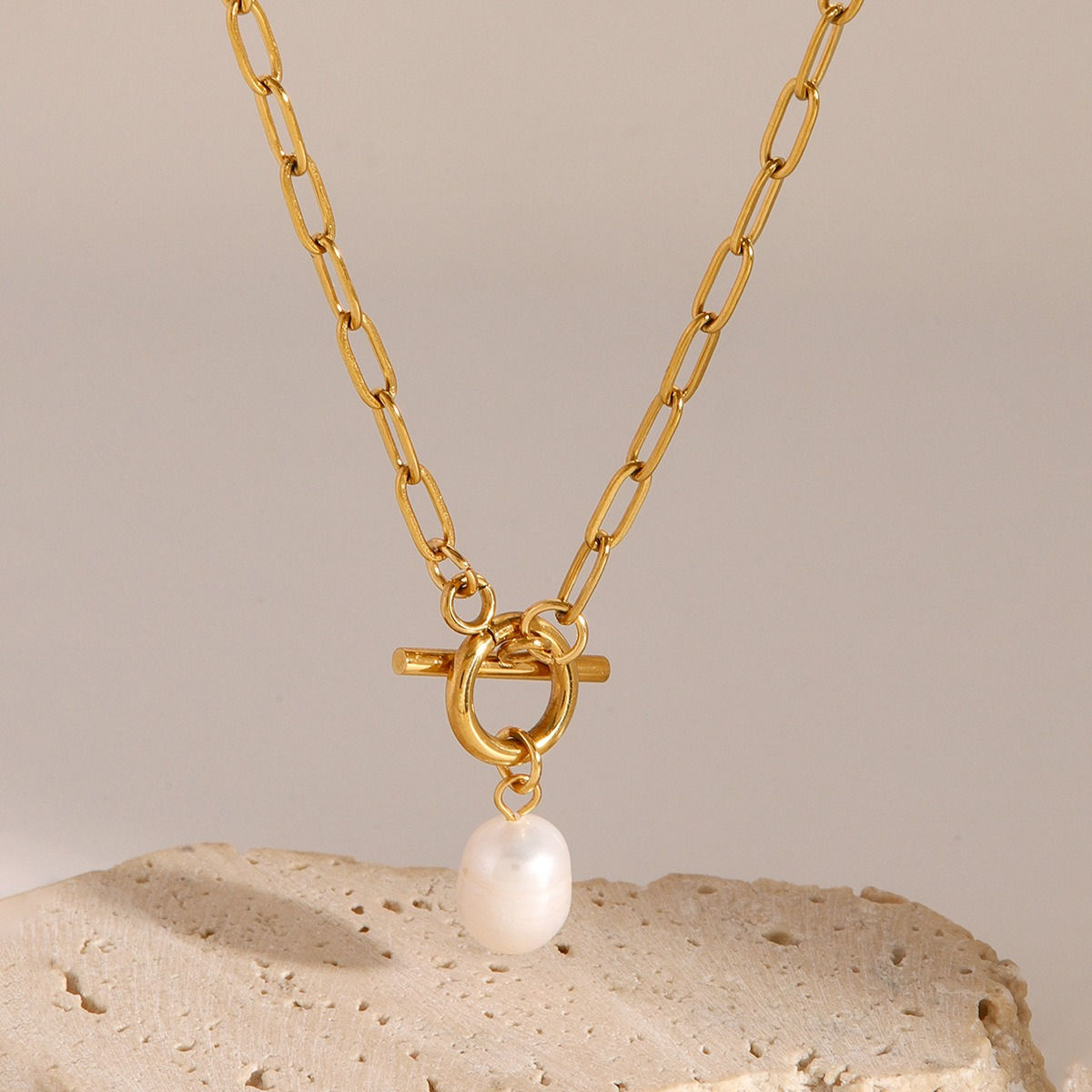 18K gold OT buckle with pearl design light luxury necklace