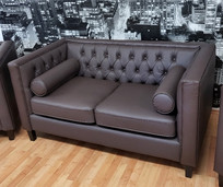 modern chesterfield kanapé