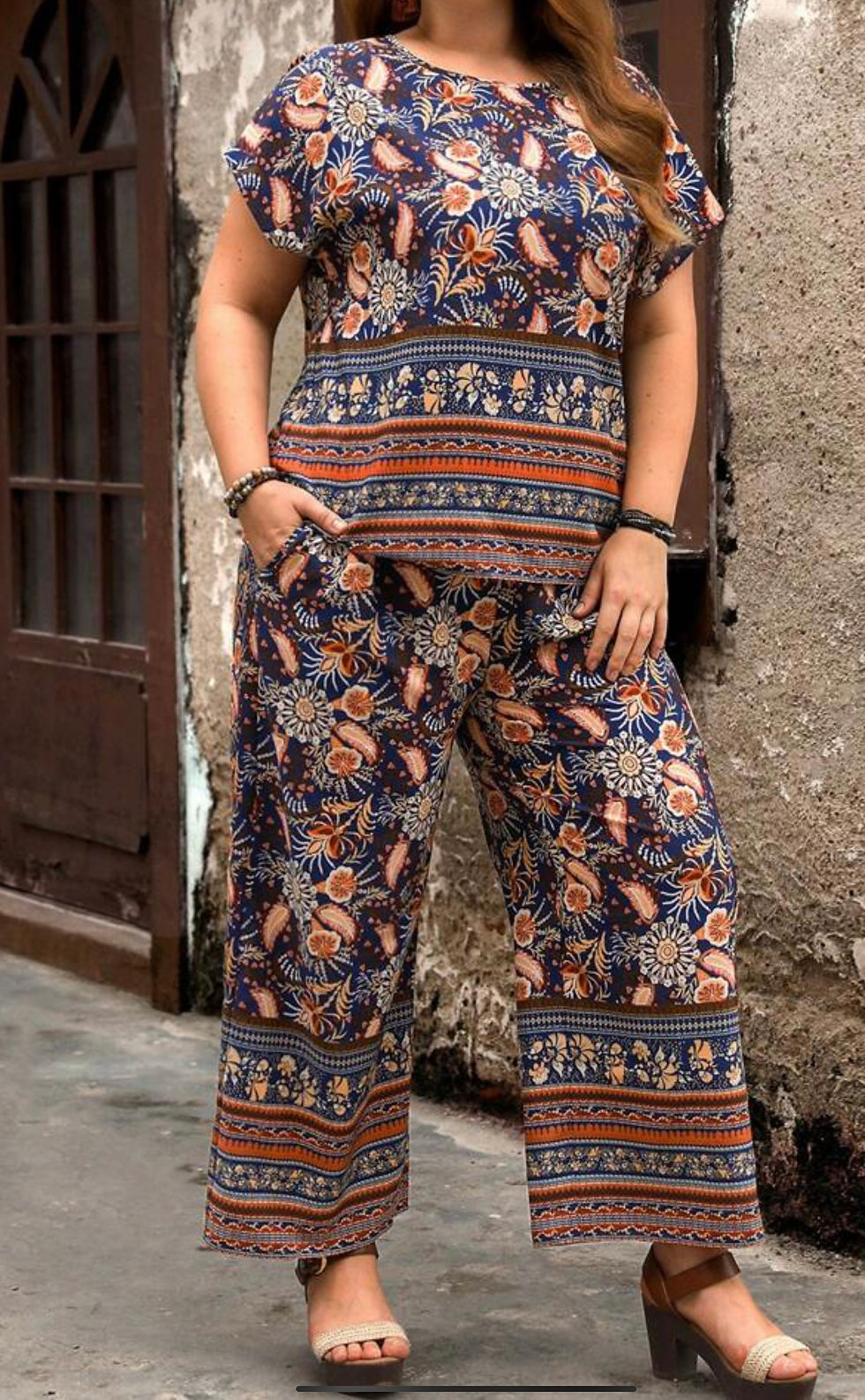 Thumbnail: Rose print top and pants