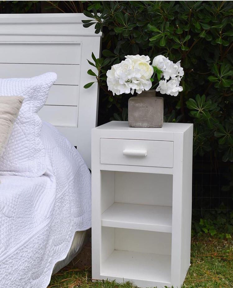 Miniatura: Mesa de Luz Tere