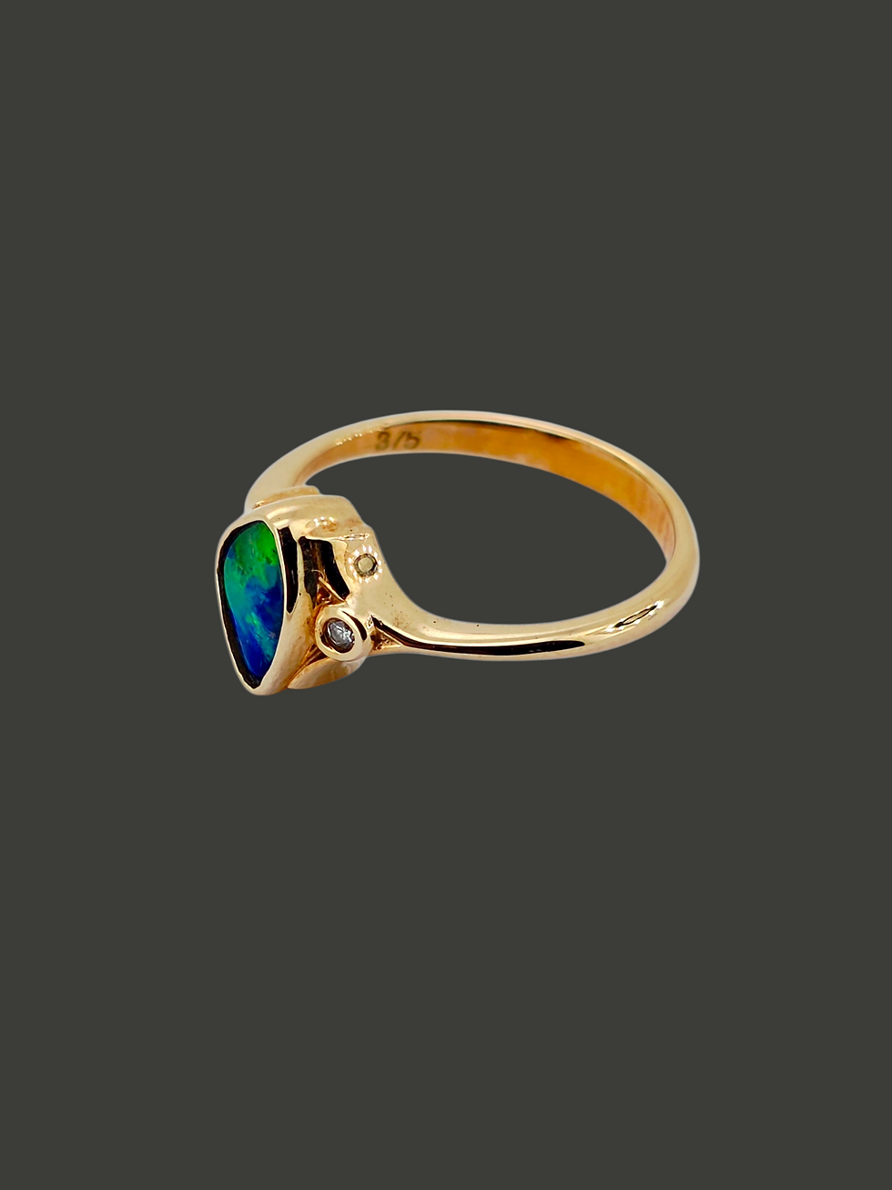 Thumbnail: Opal Gold Ring