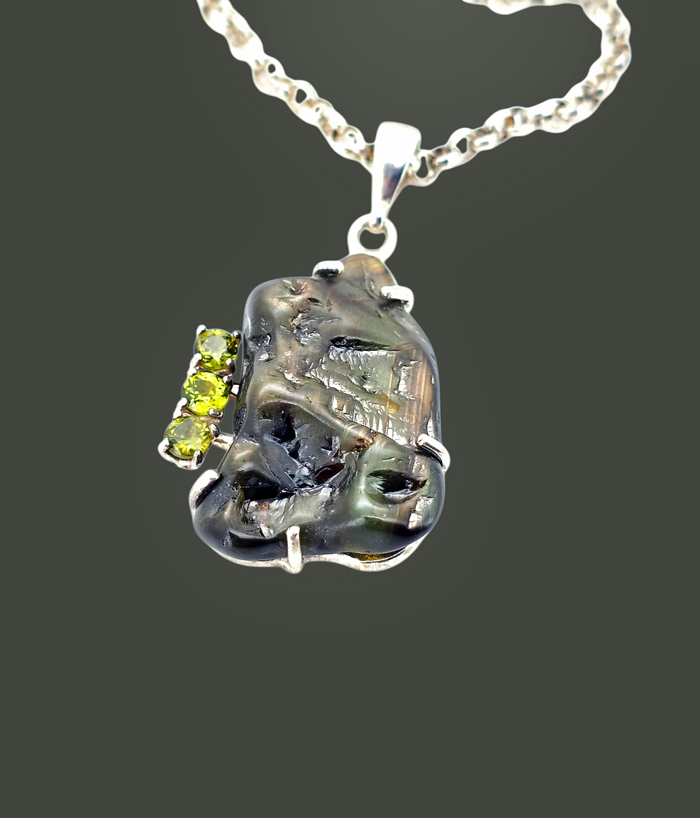 Thumbnail: Sapphire Sterling Silver Pendant