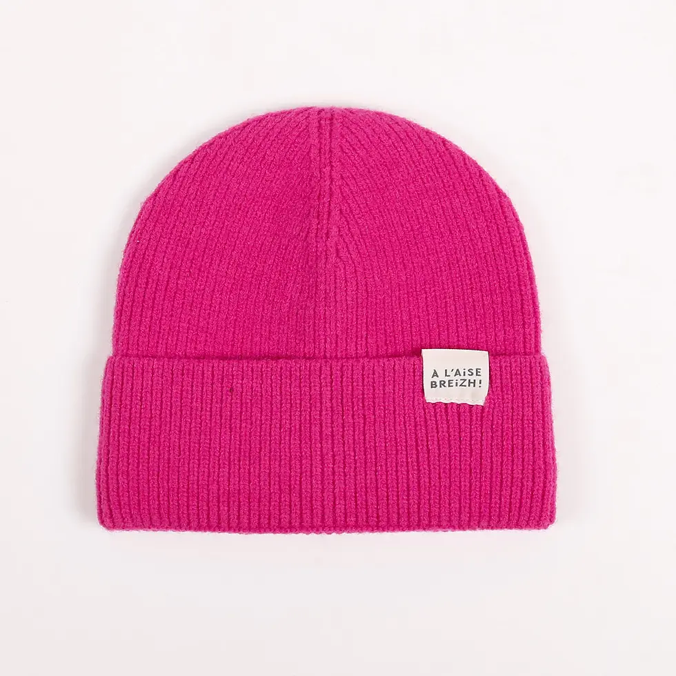 6 - BONNET BENTIER COULEUR FUSHIA ROSE A L'AISE BREIZH MORLAIX BRETAGNE TENDANCE.webp