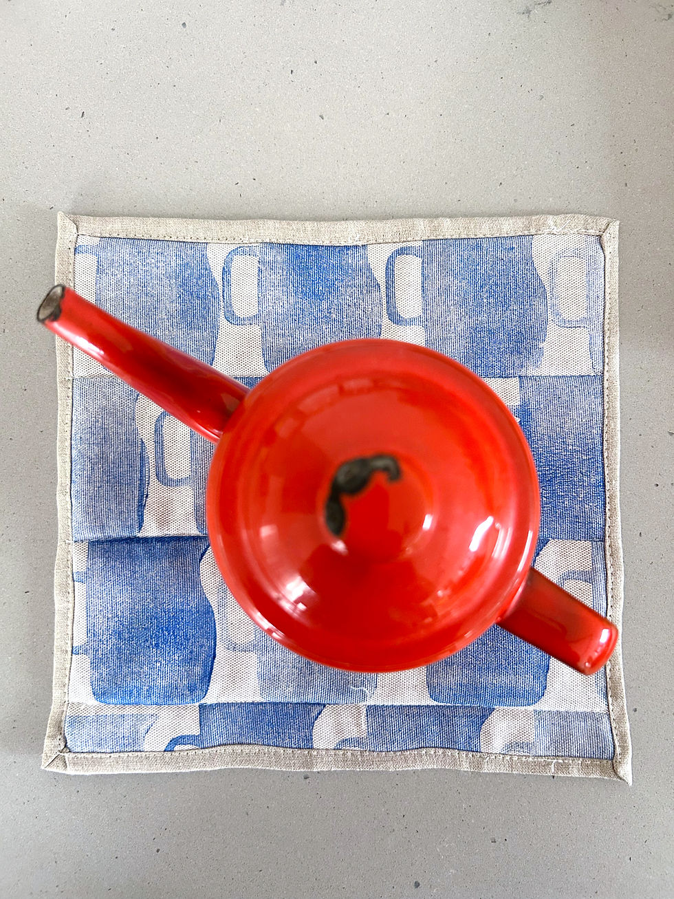 Thumbnail: Pot Stand