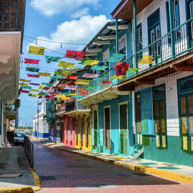Casco Viejo / historical neighborhood