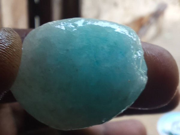 அலங்கார நீலப் பச்சை நிறக் கல்