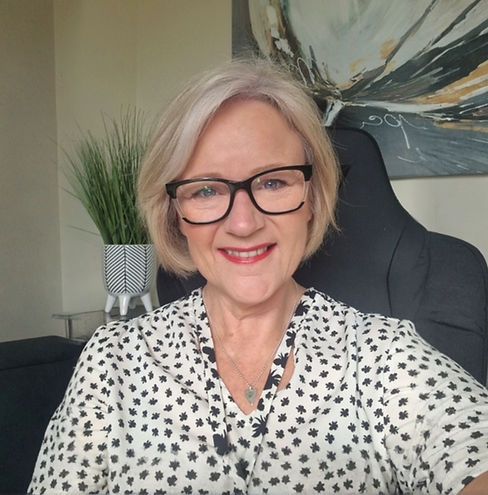 Magic Mirror_20251130_165736_0003_edited_edited_edited.jpg