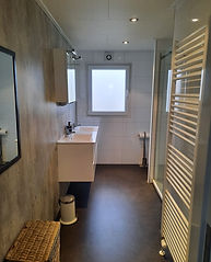 badkamer 1.jpg