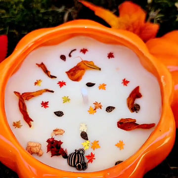 Thumbnail: "It's Fall Time" Candle🍁