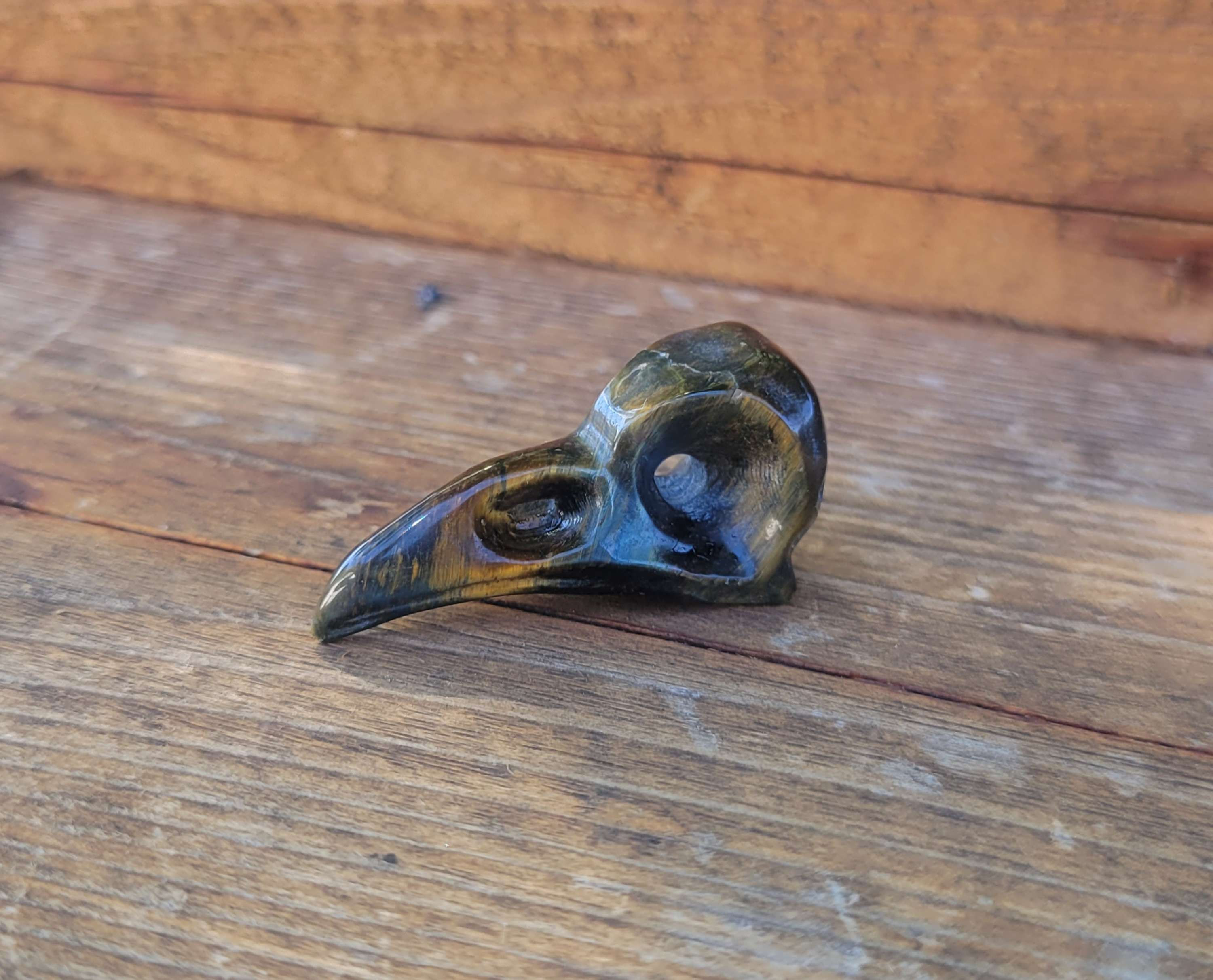 Tigers Eye Crystal Crow Skull