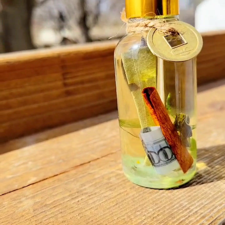 Thumbnail: Rich Bitch Money Intention Oil