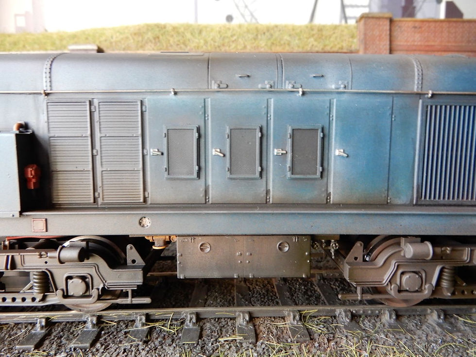Thumbnail: 20084 extended fuel tanks in BR blue 8