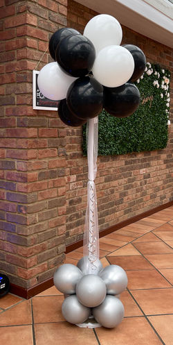 Balloon tree display