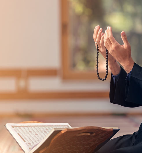 Muslimsk mand bederum