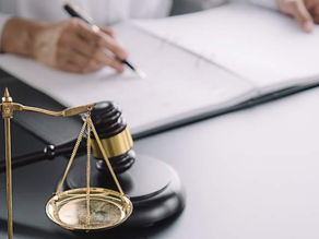 LEI DAS LICITAÇÕES COMEÇA A IMPACTAR O MERCADO DE SEGUROS