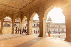 AGRA - FORT ROUGE