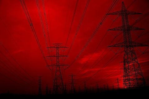 ashrafchemban-electricity-pylon-3916956_1920 1_edited.jpg