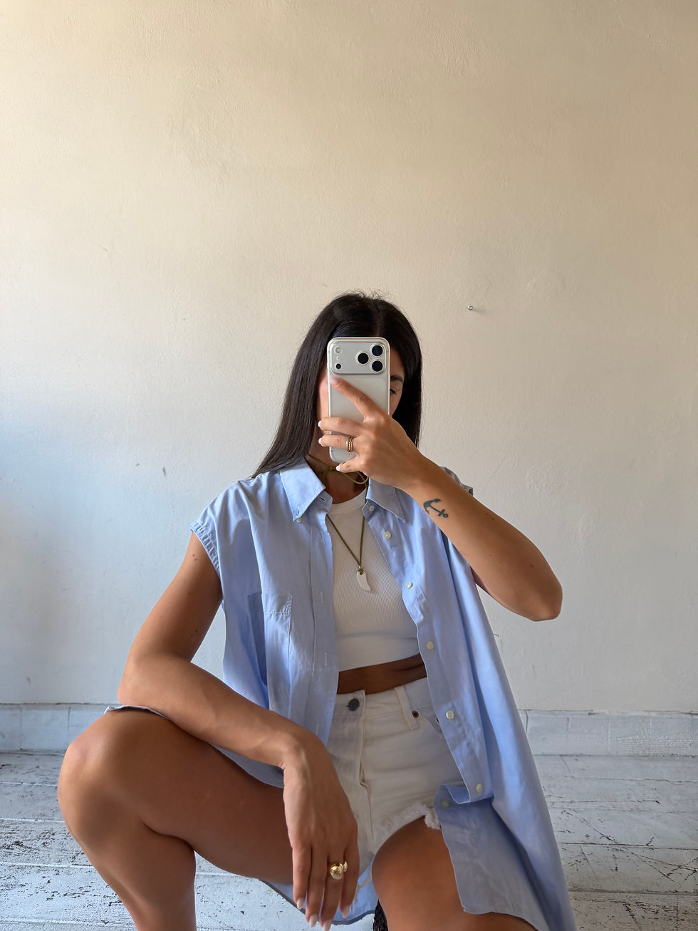 Miniatura: Lacoste ligh blue sleevless shirt