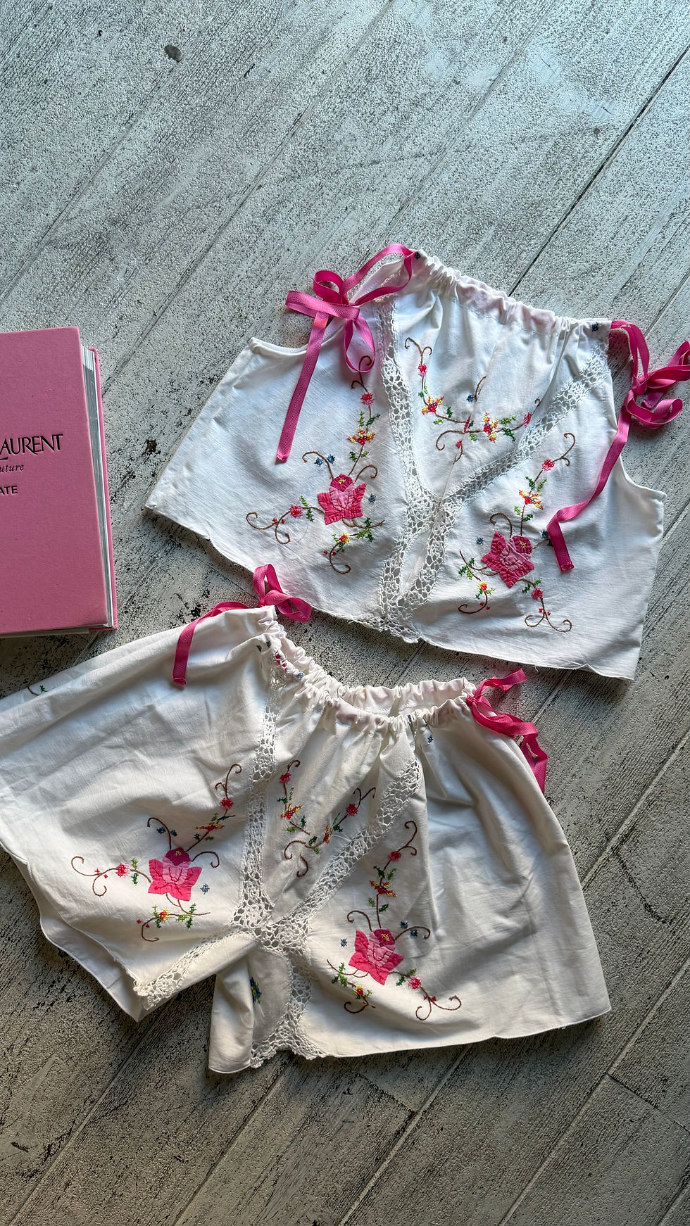 Miniatura: Nina embroidery top 