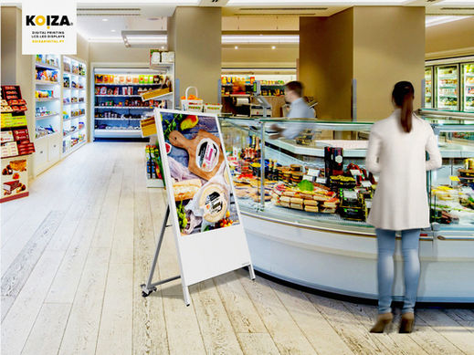 painel lcd tipo quadro com rodas a-board