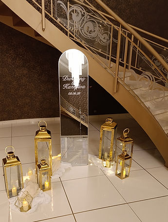 Royal Cateing Δεξίωση (1).jpg