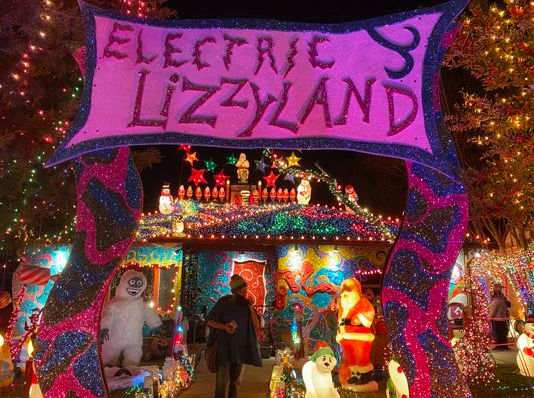 Lizzyland Signjpg.jpg
