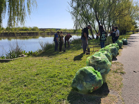 ¡Junto a L'Oreal Argentina plantamos más de 200 árboles y recolectamos 500 kg de residuos!