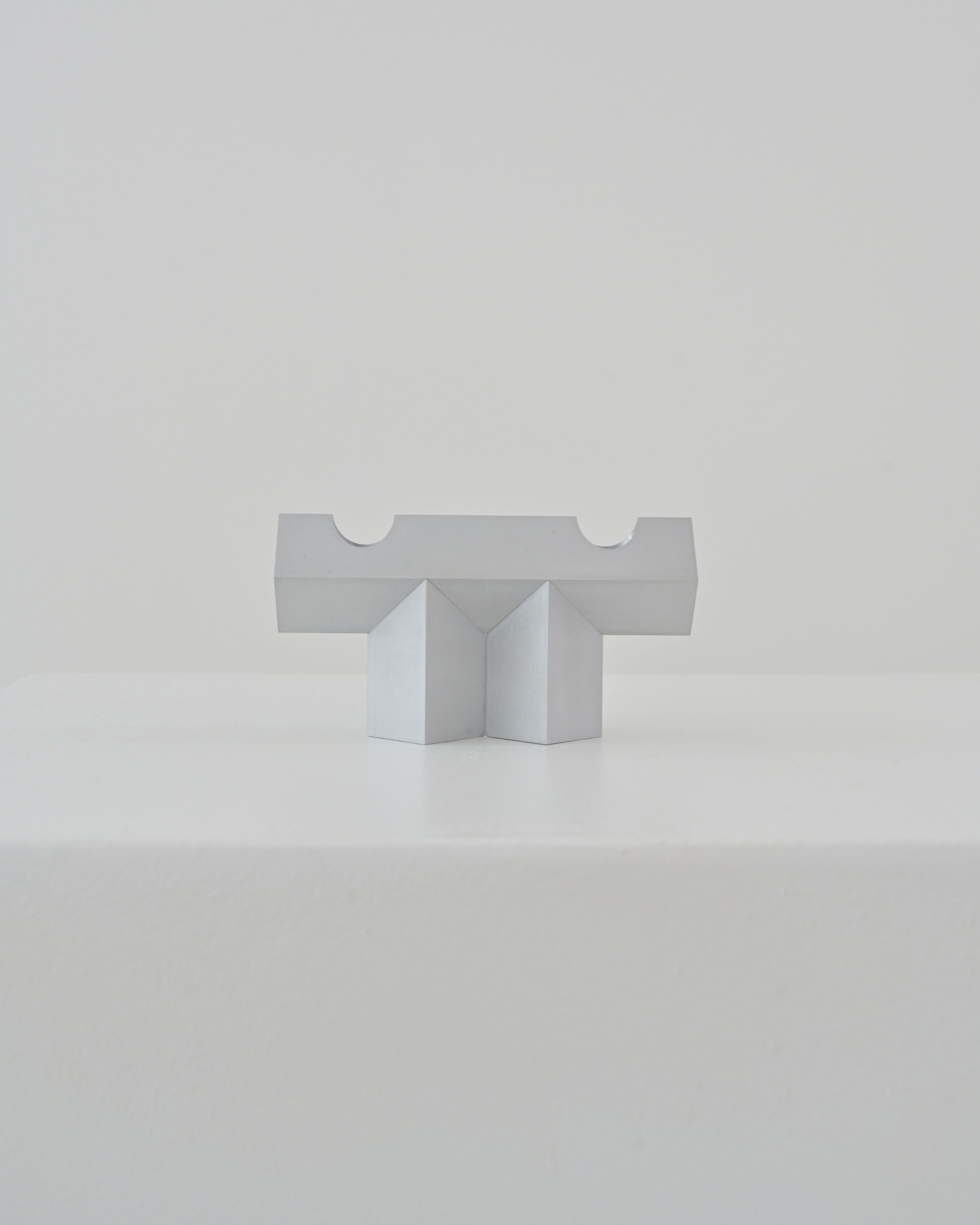 SCULPTURE SERIES Candle holder