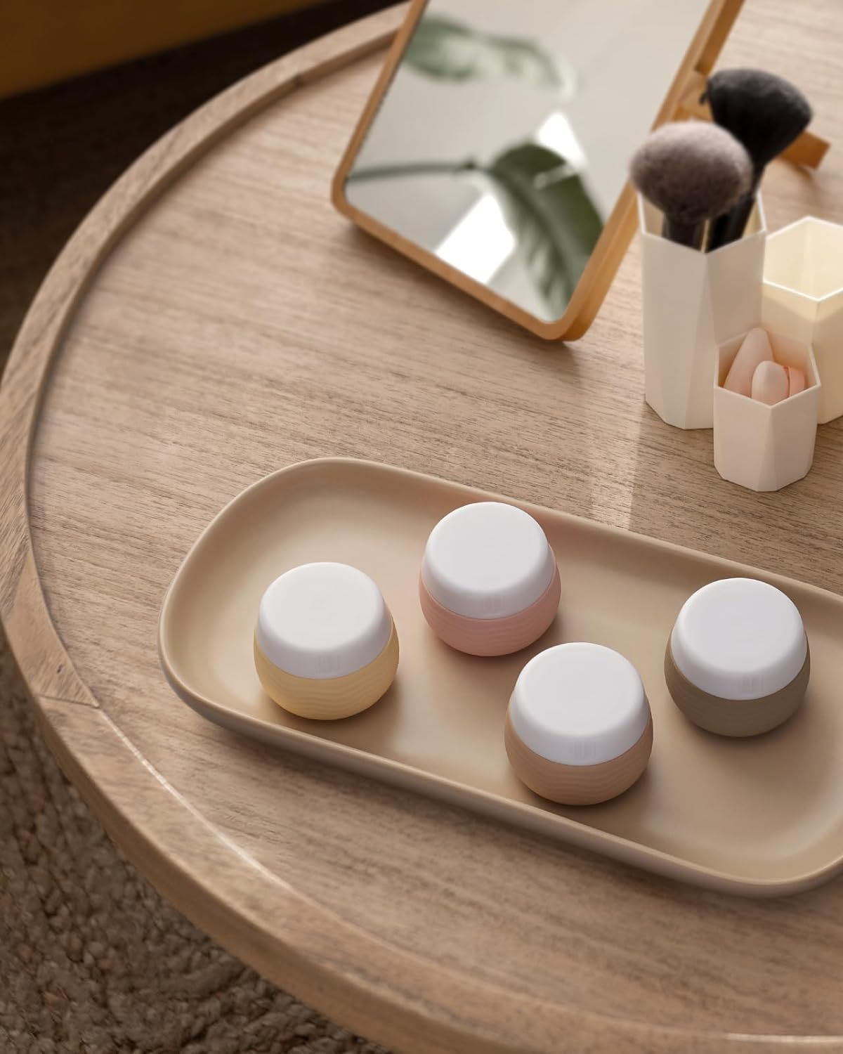 Yinke Travel Containers
