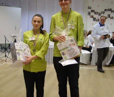 Collège de la Lys Comines, B 2. miesto v kategórií Kuchár - Caillaux Coline, Augustin Devahif