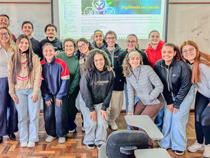 Hopeful ministra aula especial sobre Vigilância em Desastres para estudantes de Enfermagem da UFCSPA