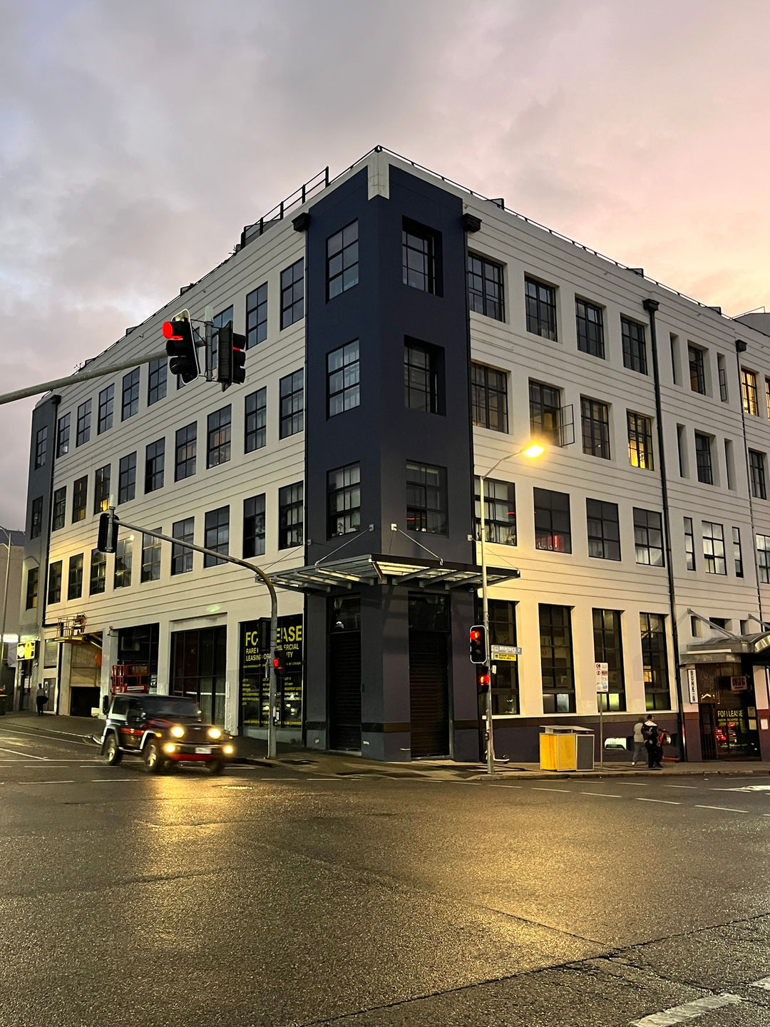 Development approval awning for heritage listed building