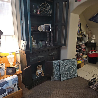 consignment shop