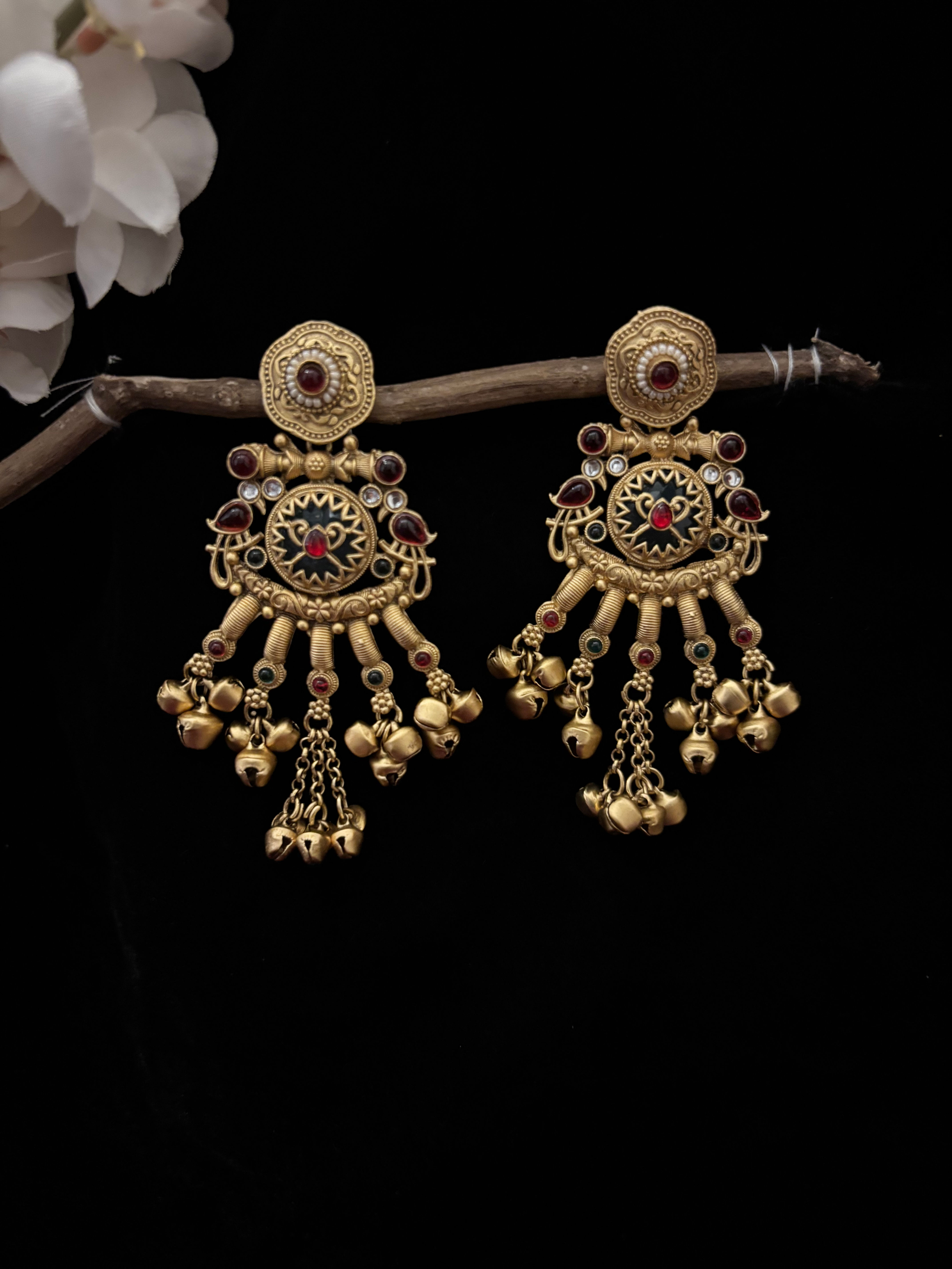 Rayri Earrings