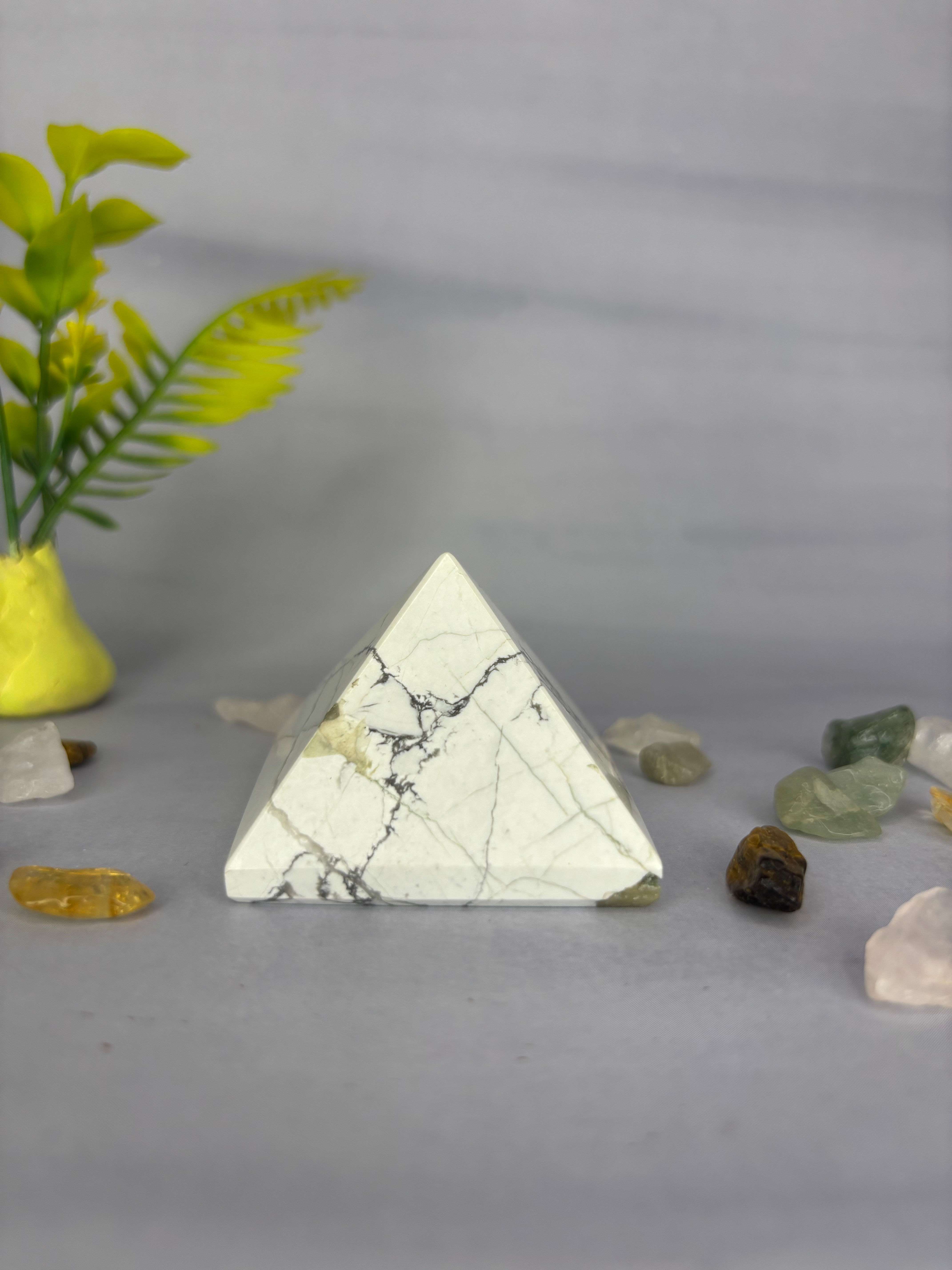 Howlite Pyramid