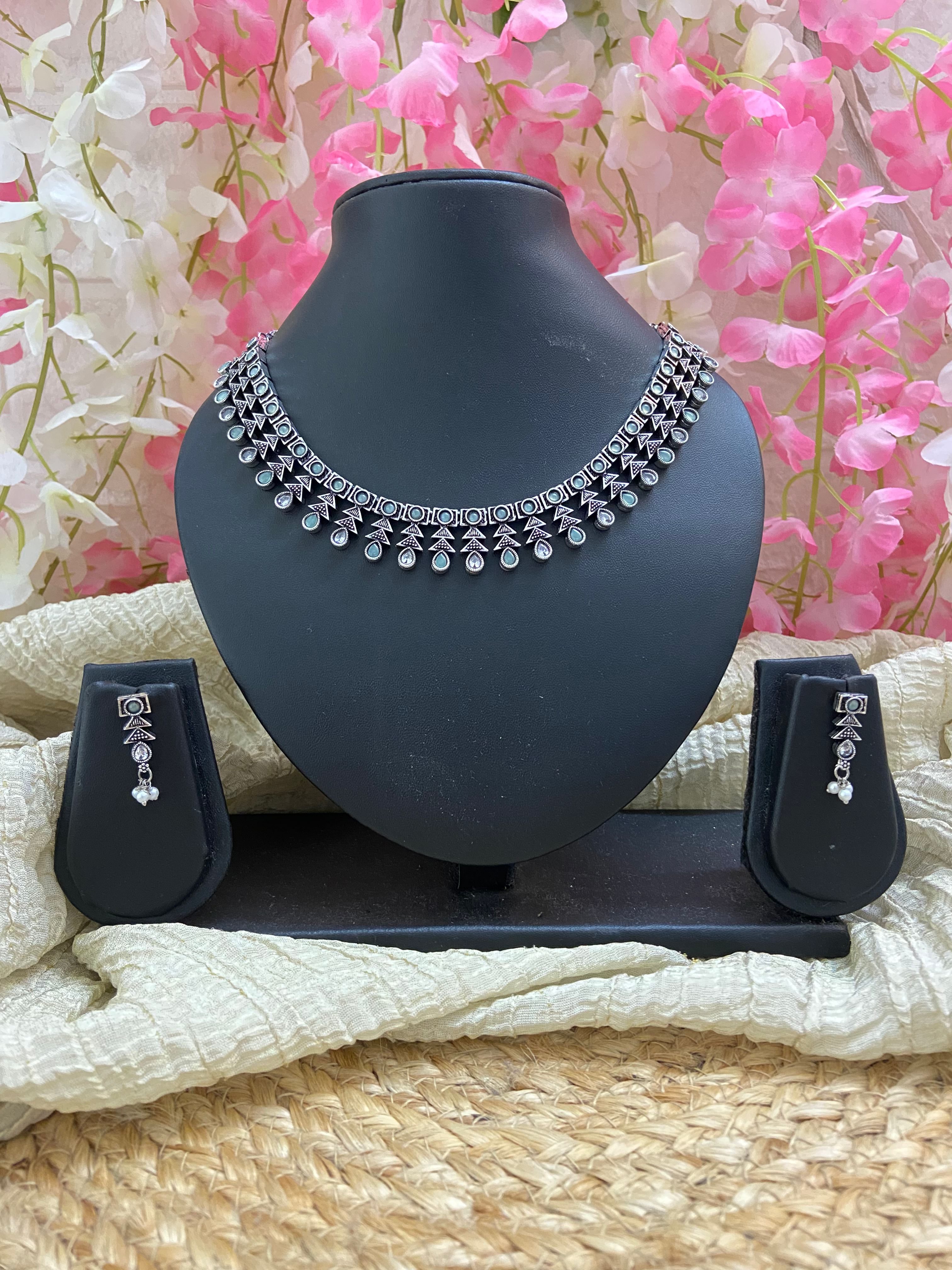 Lavelle set(pastel green,silver)