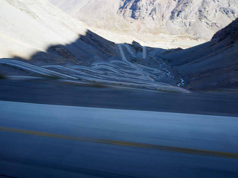 Coming up to La Cumbre Pass...