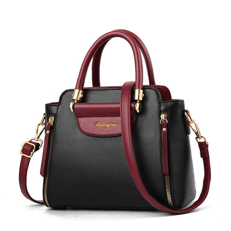 Thumbnail: Pahajim leather bag